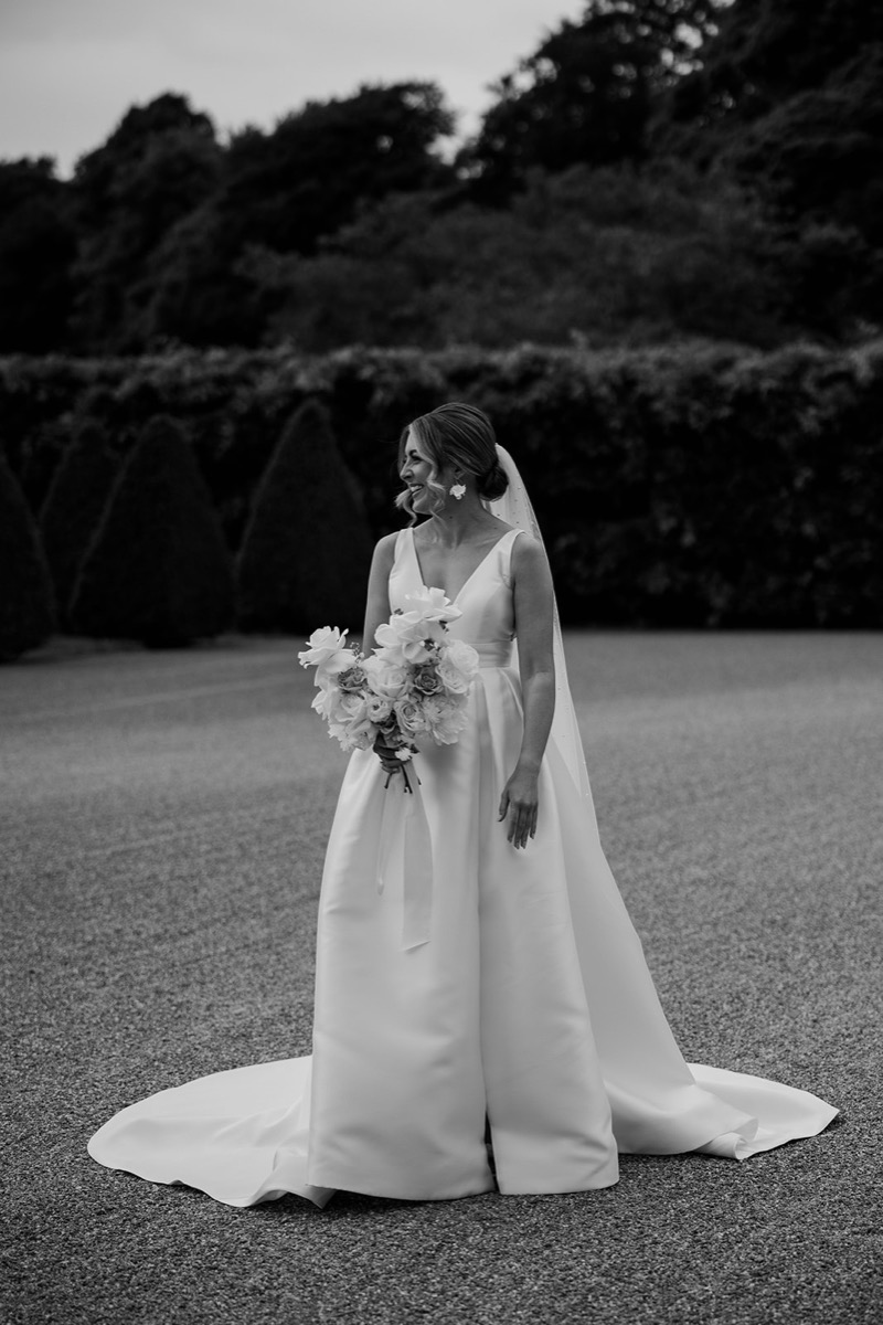 Wedding floral design photograph 1